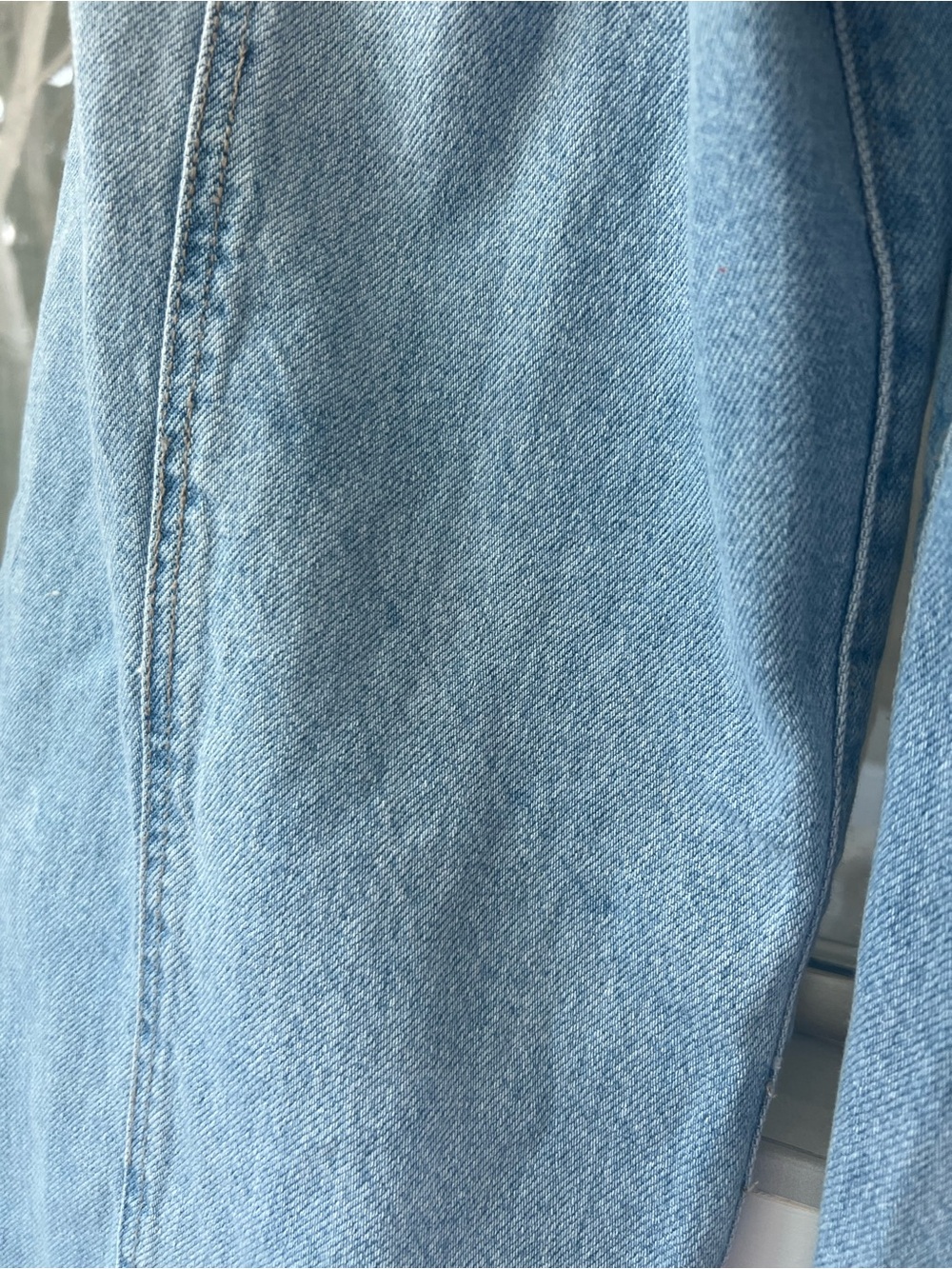 Universal Thread Barrel Ankle Jeans - Picture 5 of 6